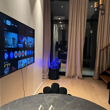 Chic Duplex Near Sea And Old Town In Aria Apartment *