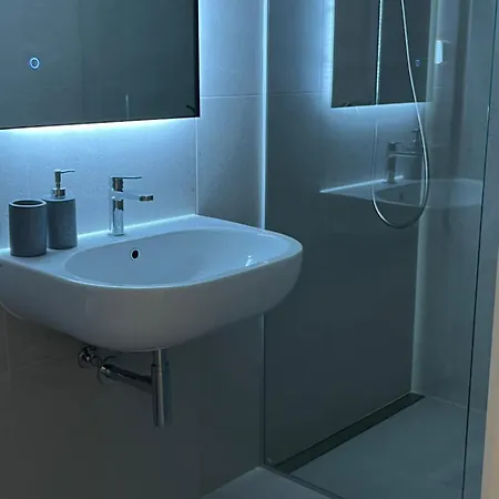 Chic Duplex Near Sea And Old Town In Aria Apartman Tallinn