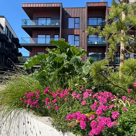 Chic Duplex Near Sea And Old Town In Aria Apartman Tallinn
